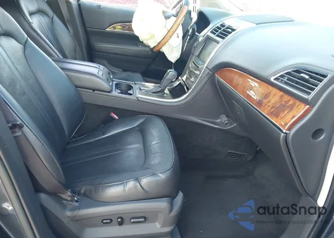 2013 Lincoln Mkx z USA, uszkodzony, nr VIN 2LMDJ6JK8DBL13481